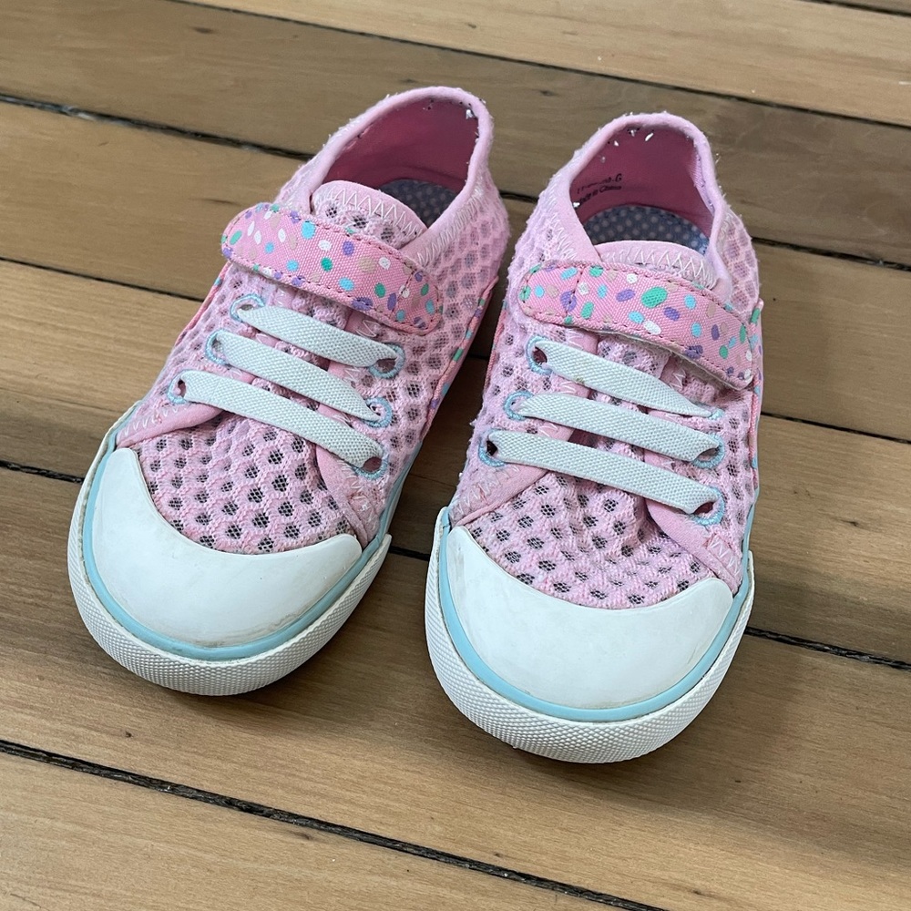 See Kai Run Mesh Water Shoes Sneakers